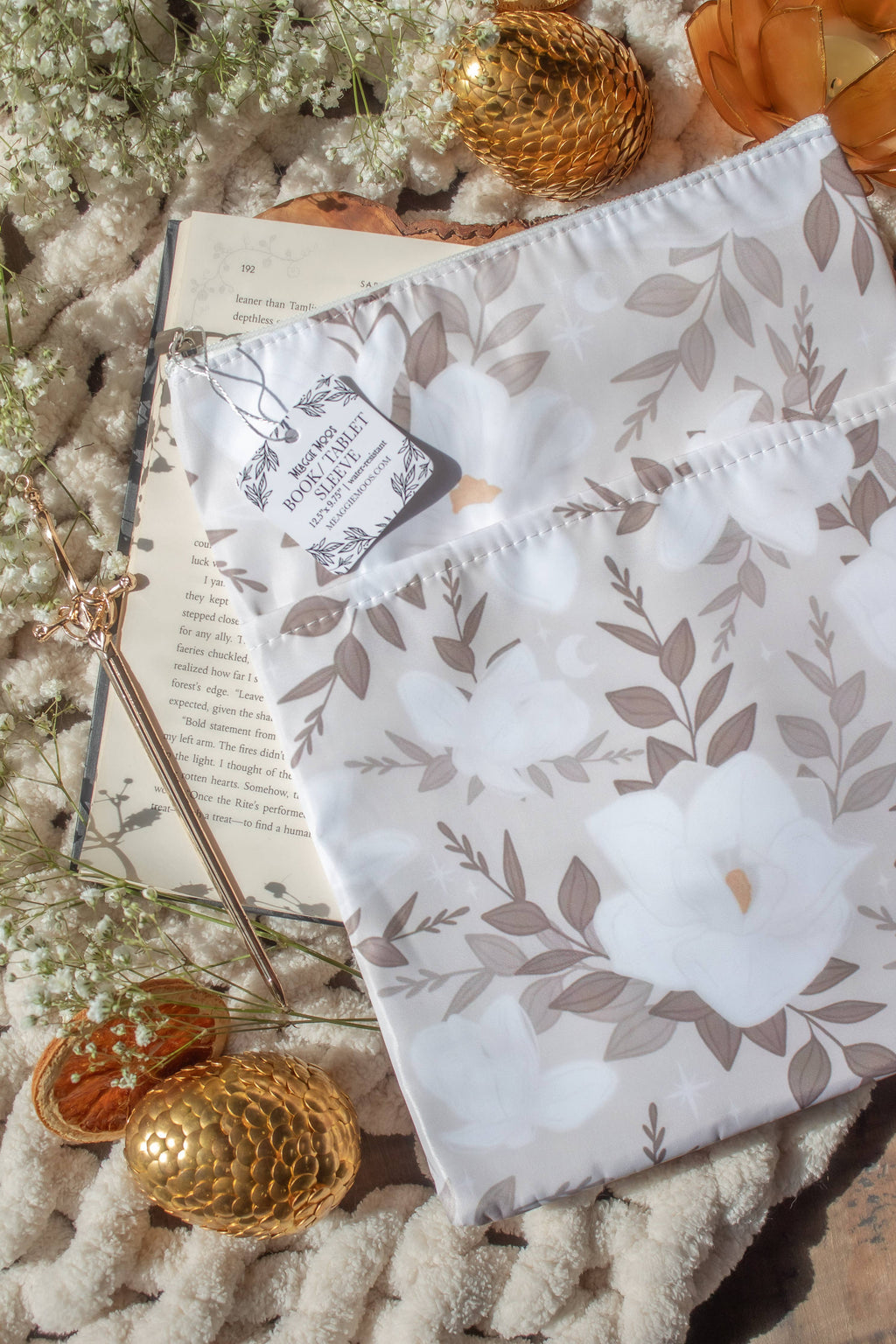 Water-Resistant Book / Tablet Sleeve | Magnolias
