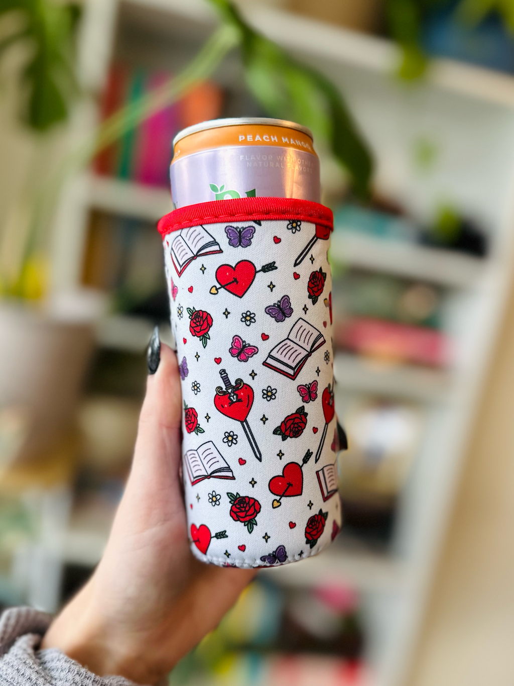 Romantasy Slim Can Drink Sleeves: Hearts